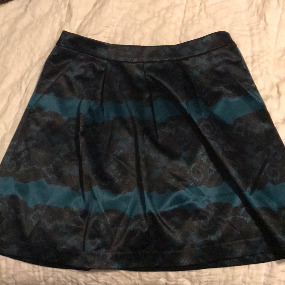 XS turquoise and black Limited mini skirt - NWT